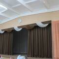 Пошив штор для сцен, актовых залов