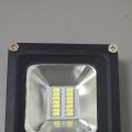 Прожектор с/д LEEK LE FL SMD LED3 10W CW (40) IP65 холодный белый