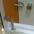 Фурнитура нержавеющая для сантехнических туалетных кабин и перегородок душевых
