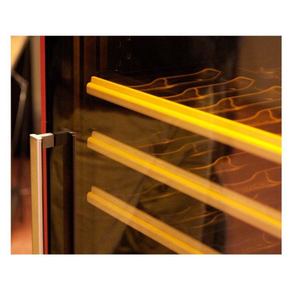 Мультитемпературный винный шкаф Eurocave S Collection M цвет светлое дерево, стеклянная дверь Full glass, максимальная комплектация
