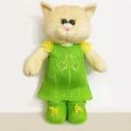 Мягкая игрушка Кошка в зеленом платье