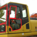Стекло лобовое верхнее на экскаватор KOMATSU 220 - 7,8