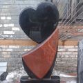 Памятник для женщины - сердце