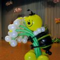 Фигура "Пчела" из воздушных шаров