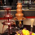 Шоколадный фонтан, фонтан для напитков