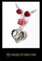 Кулон в форме сердца с яркими красными бусами стильный подарок валентинка для девушки