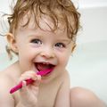 Какой должна быть детская зубная щетка?