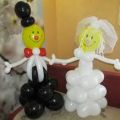 Фигуры жениха и невесты из шаров