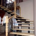 Маршевая лестница для дома, квартиры