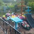 Ритуальная оградка на кладбище в Великом Новгороде