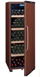 Монотемпературный винный шкаф La Sommeliere CTPE186A+ на 194 бутылки