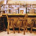 Мебель для баров и ресторанов из дуба